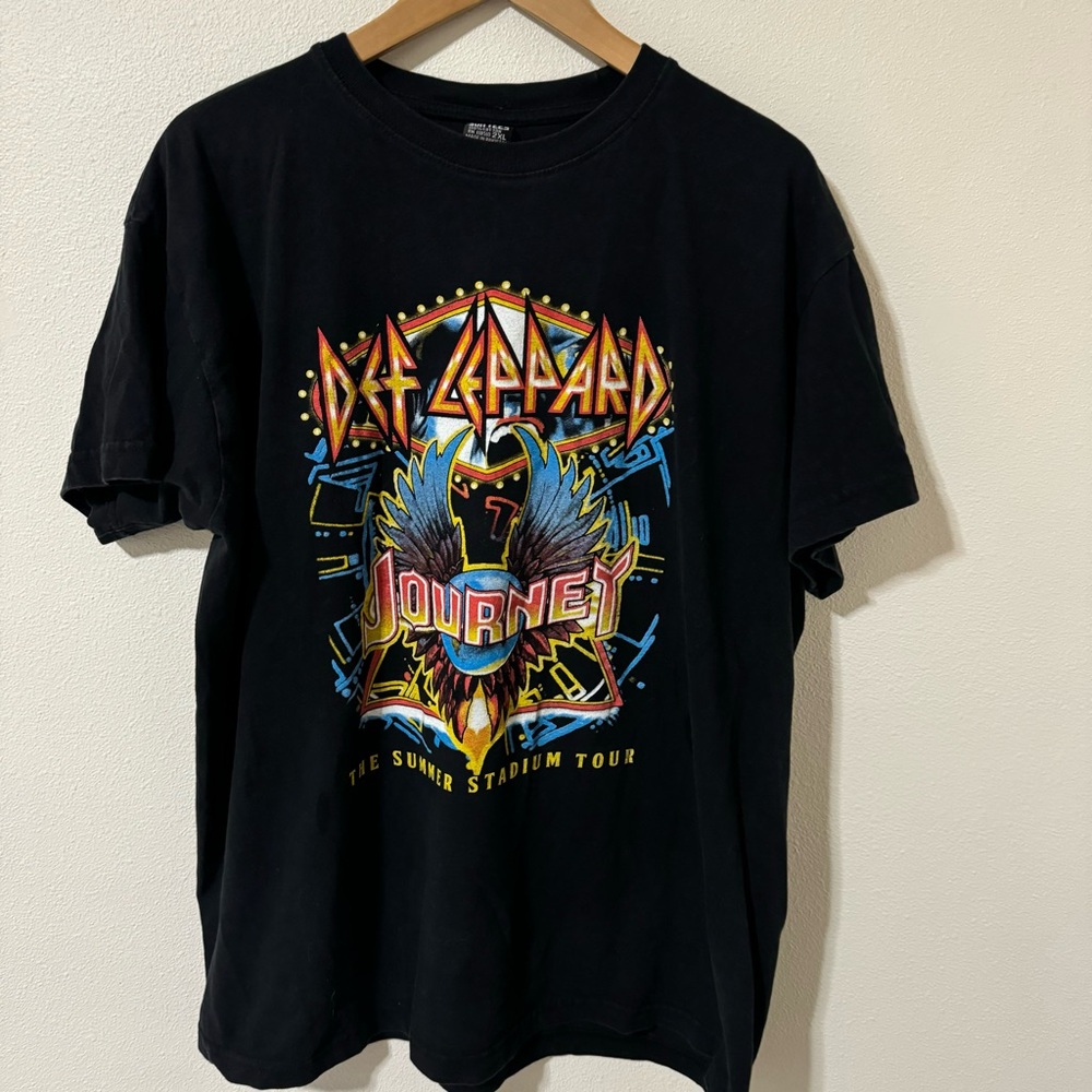 Def Leppard Journey 2024 Summer Stadium Tour Black Graphic Band Tee Sun Tees-2XL